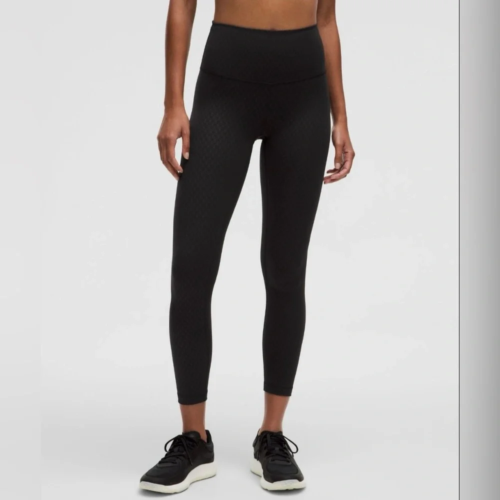 Lululemon Wunder Train High-Rise Tight 25” - Picture 2 of 6